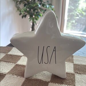 rae dunn USA Star-Shaped Decor
